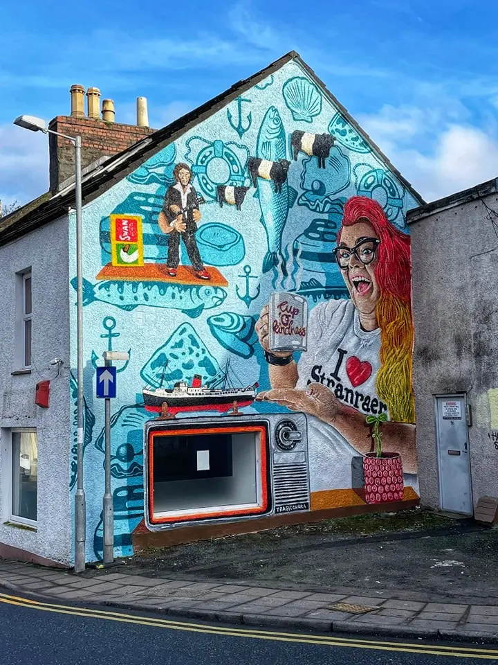 Cup o' Kindness mural in Stranraer, Dumfries and Galloway